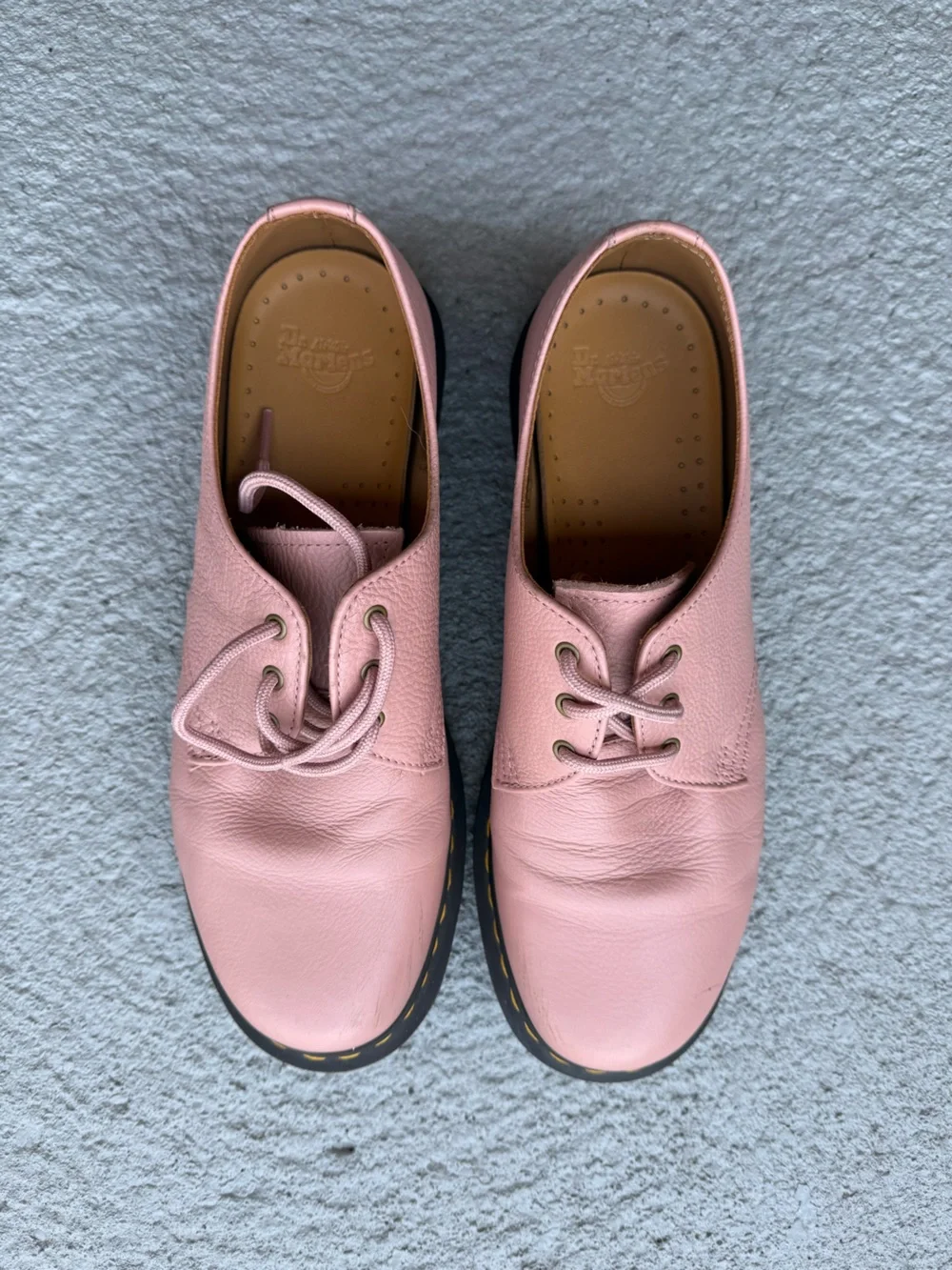 Dr. Martens 1461 Peach Leather Oxfords EU 43/US 10 Men’s/12 Women’s